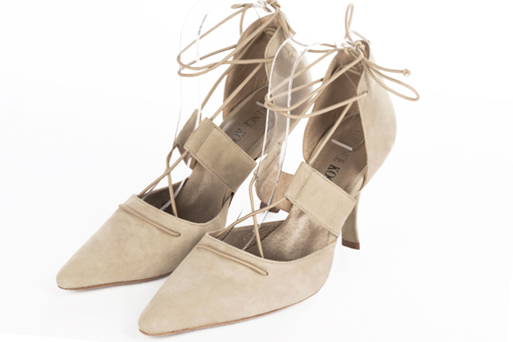 Champagne beige women's open side shoes, with lace straps. Tapered toe. Very high spool heels. Front view - Florence KOOIJMAN